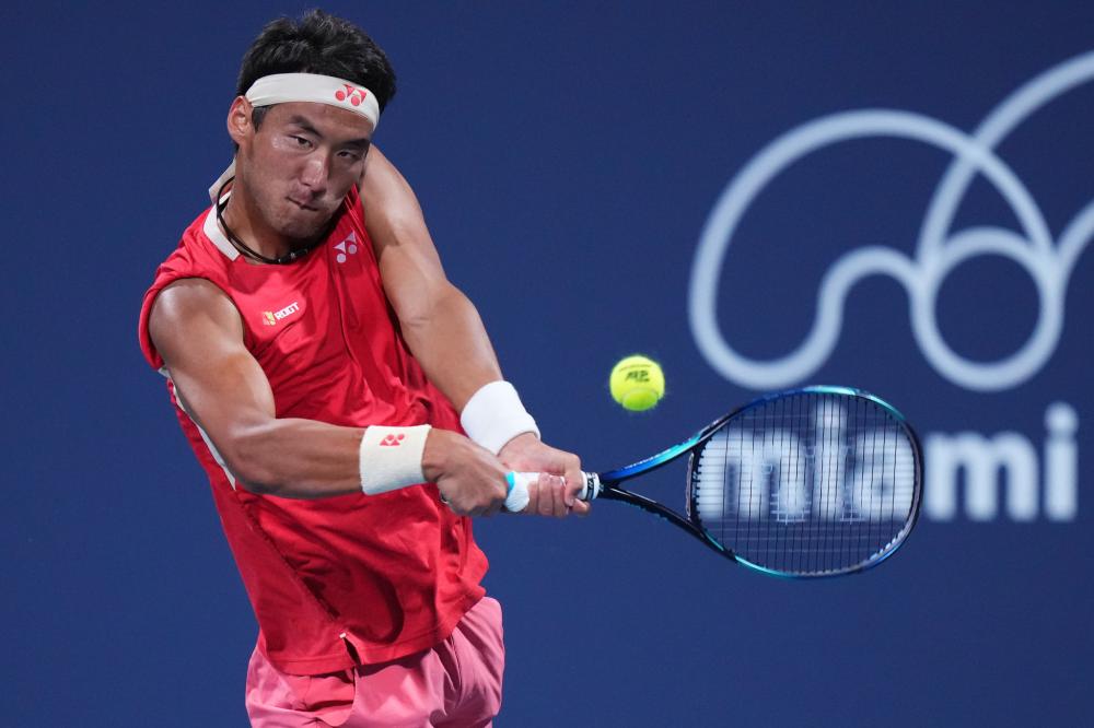 行侠用顽强 行侠用顽强